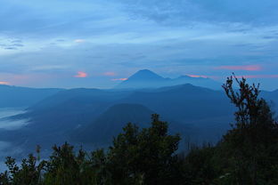 旅游景点五台山(佛教圣地，朝圣胜地，历史悠久，风景秀美)