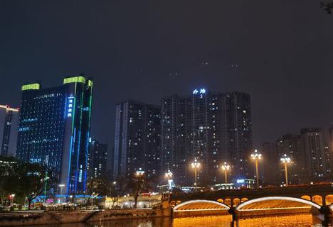 成都景区推荐，不足350米的古街之上最美夜景，夜游必玩景点与好去处推荐